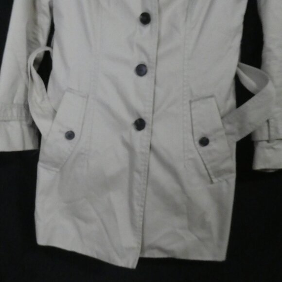 BANANA REPUBLIC | xs - extra small petite | Classic Beige Trench Coat with Belt - Picture 8 of 14